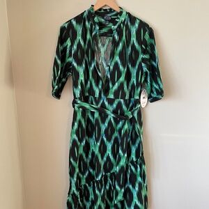 Scoop NYC Asymmetrical Dress in Black and Green